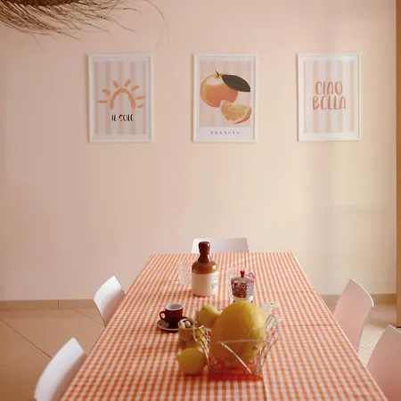 Charming 3 Balconies & Sea-view, Gioiosa Marea, Arancia By Ideal Sicily דירה ג'ויוזה מריאה